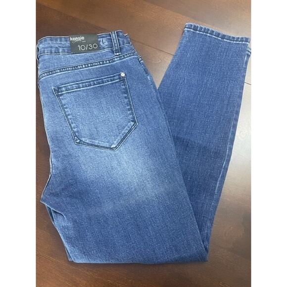 NWT Kensie Effortless Ankle Jeans Women 10 / 30 Frayed Stretch Distress Studded - Picture 7 of 9